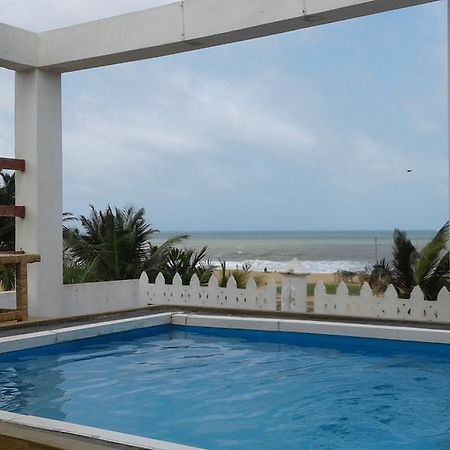 Petit Guest House Negombo Exterior foto