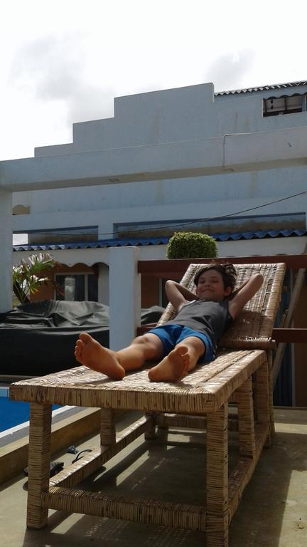 Petit Guest House Negombo Exterior foto